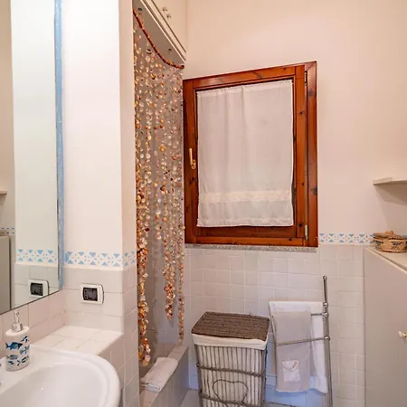 Ulivo - Di Porto Giunco A Piedi Villa